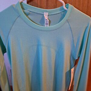 NWT Lululemon Swiftly long sleeve Race Length size 6